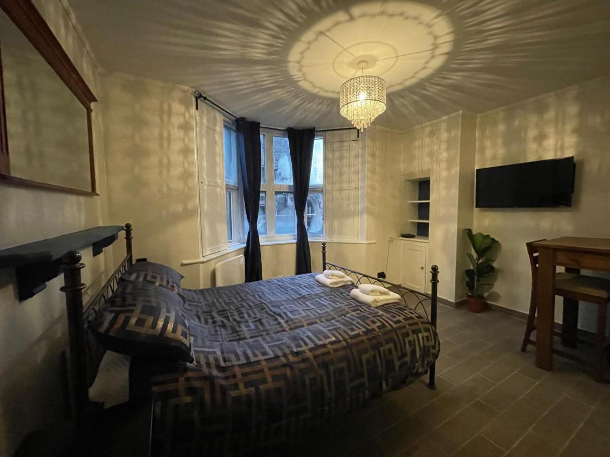 Gated Stunning Period Studio In Vibrant Bristol Buitenkant foto